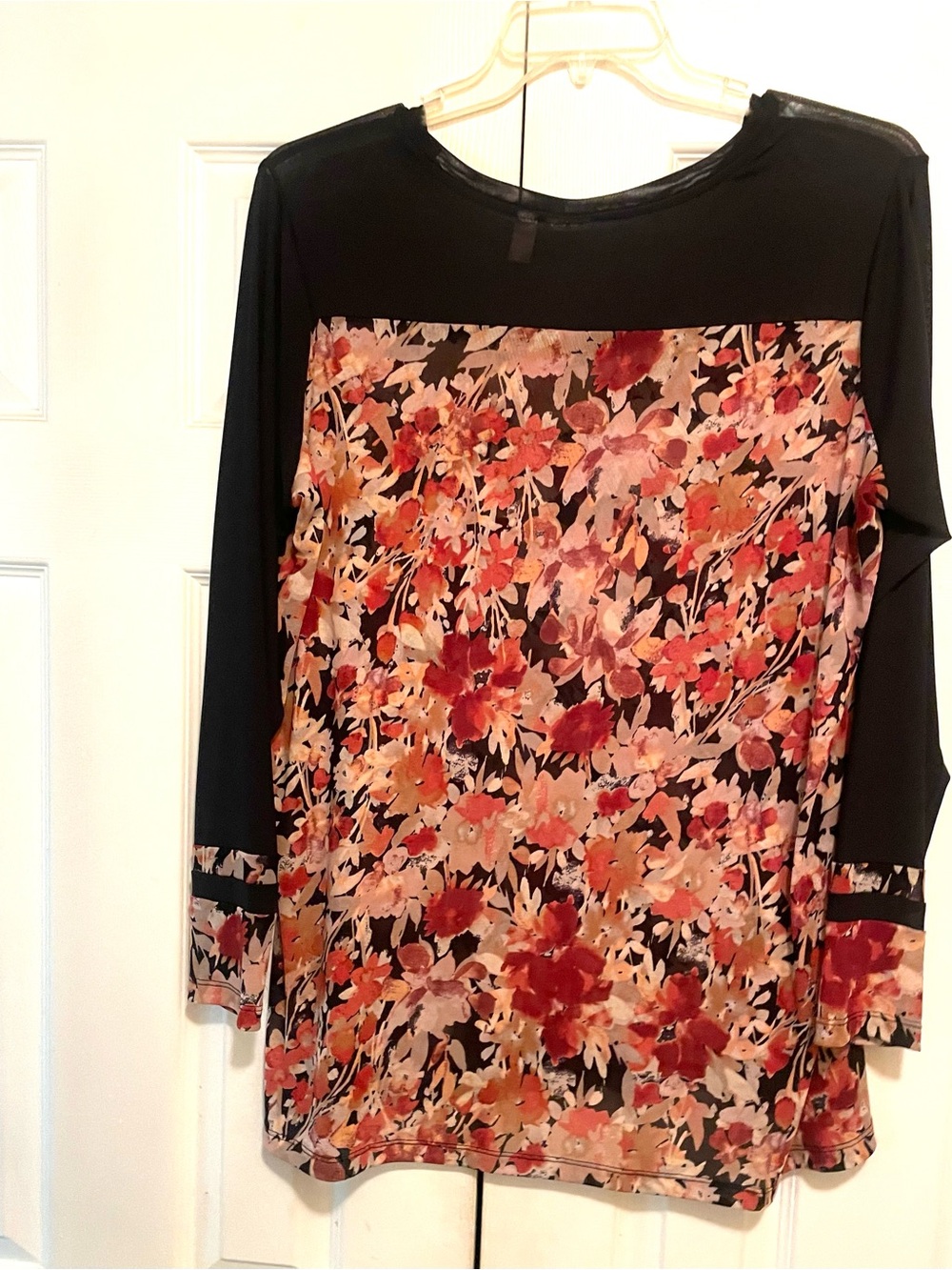 LOGO Layers by Lori Goldstein 1X Floral Sheer Mesh Tunic Top Black Pink Orange - Picture 10 of 15
